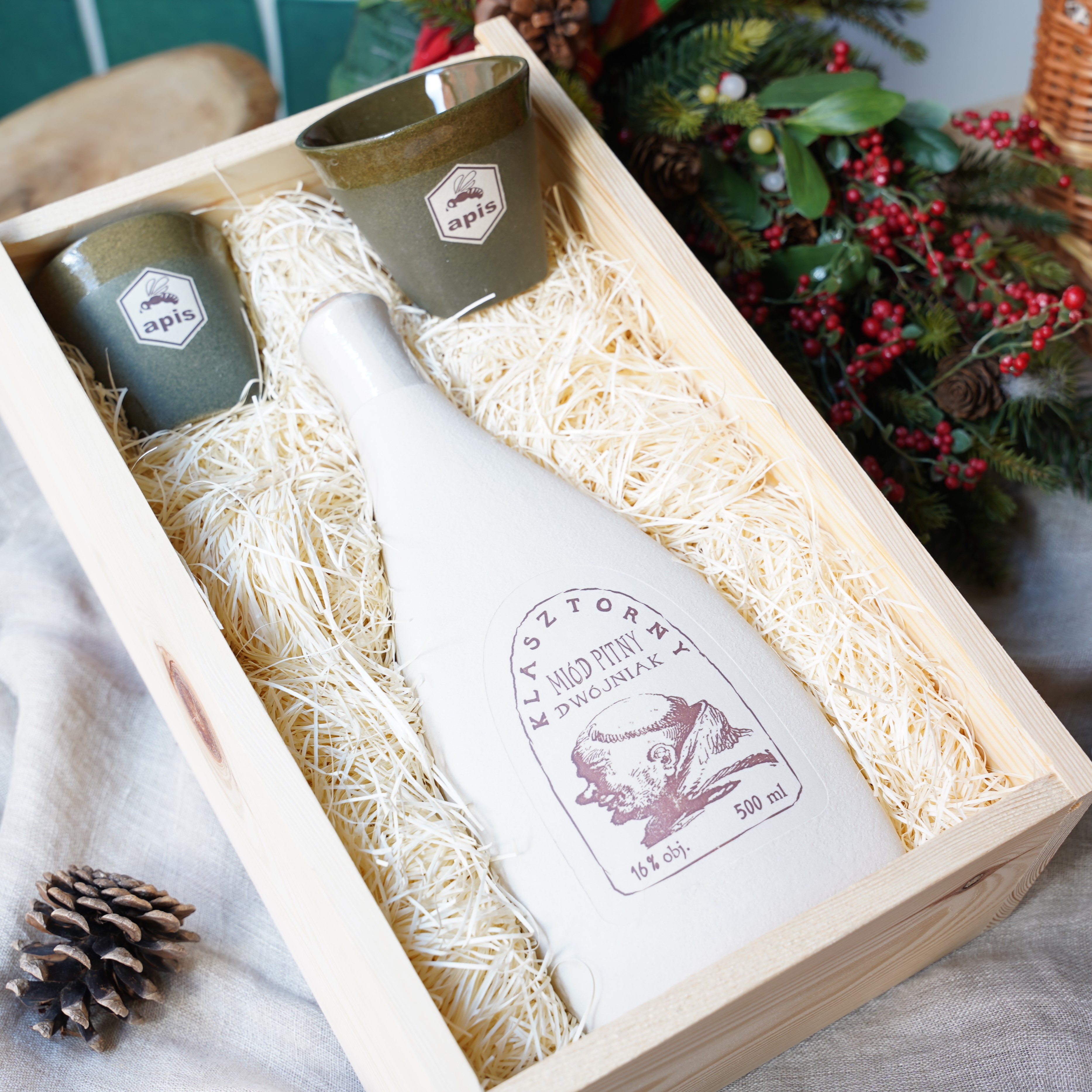 クラシュトルヌィ 陶器カップセット